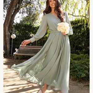 Ivy City Co Sage Long Sleeve Dress